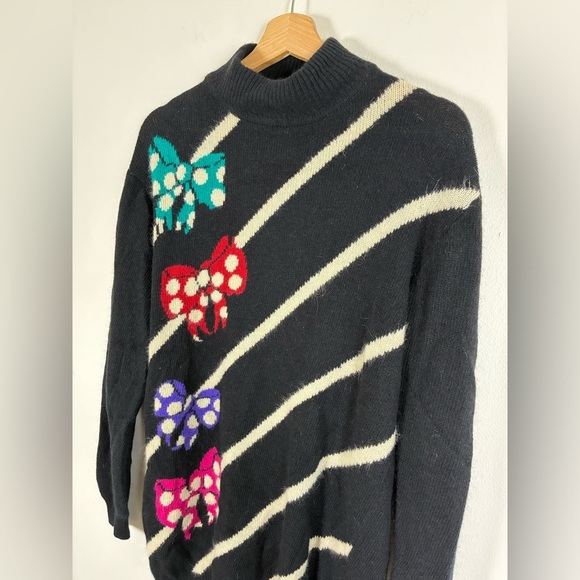 Vintage SK & Company Angora Lambswool Christmas Bow Tunic Sweater Medium NWT - Picture 2 of 6